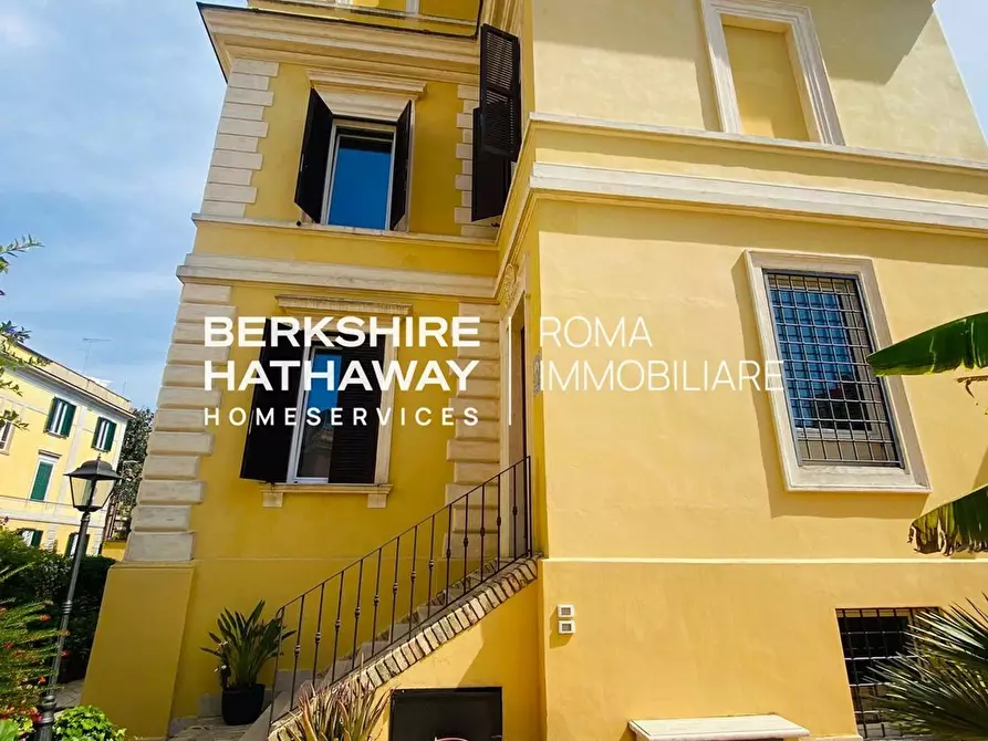 Immagine 3 di Villa in vendita  in delle Isole a Roma