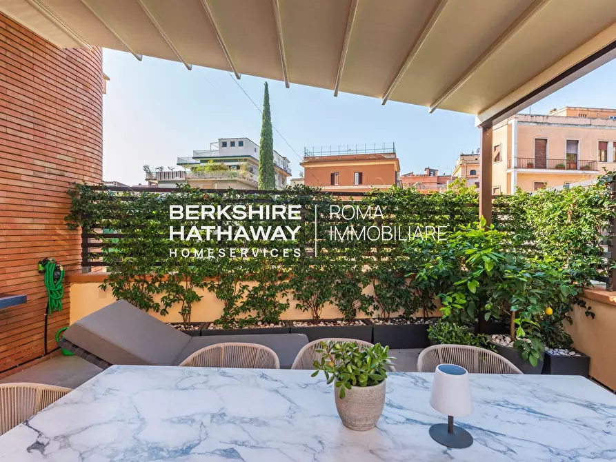 Immagine 44 di Appartamento in vendita  in Adige a Roma