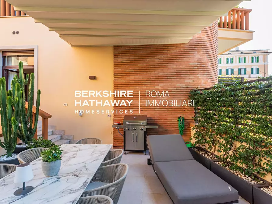 Immagine 45 di Appartamento in vendita  in Adige a Roma