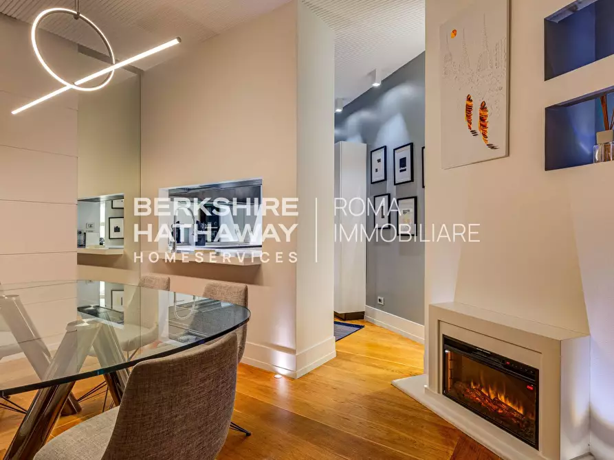 Immagine 11 di Appartamento in affitto  in Piazza Cavour 1 a Roma