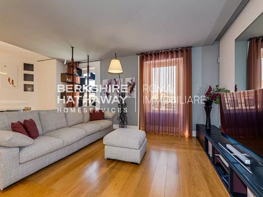 Immagine 16 di Appartamento in affitto  in Piazza Cavour 1 a Roma