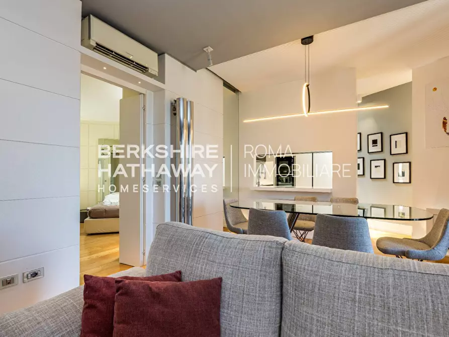 Immagine 18 di Appartamento in affitto  in Piazza Cavour 1 a Roma