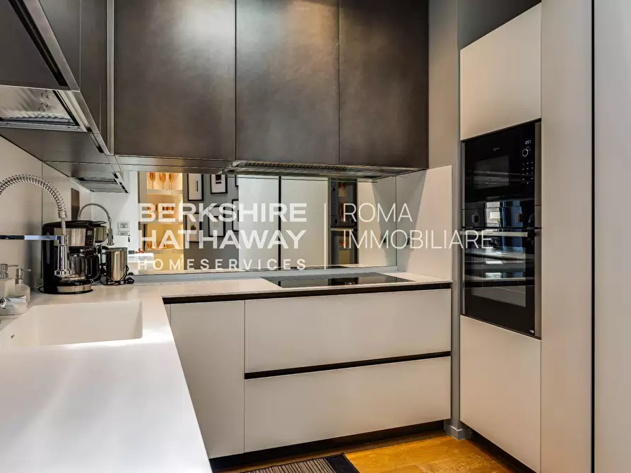 Immagine 22 di Appartamento in affitto  in Piazza Cavour 1 a Roma