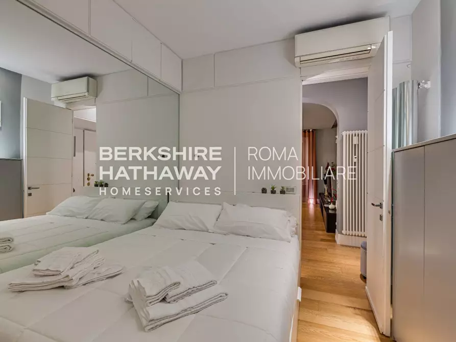 Immagine 32 di Appartamento in affitto  in Piazza Cavour 1 a Roma