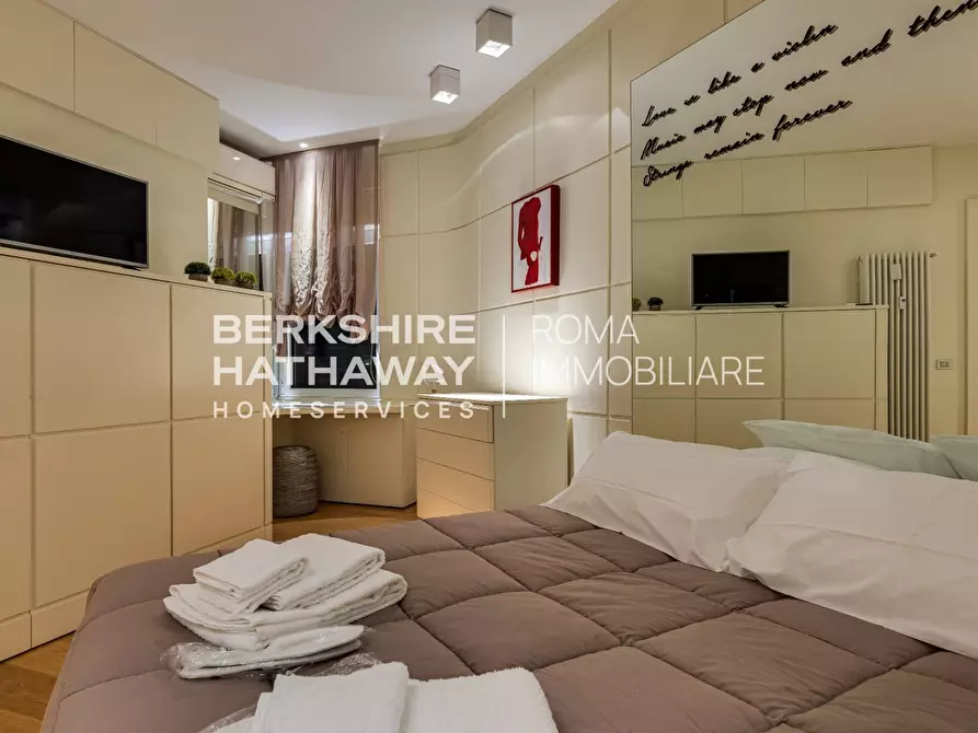 Immagine 40 di Appartamento in affitto  in Piazza Cavour 1 a Roma