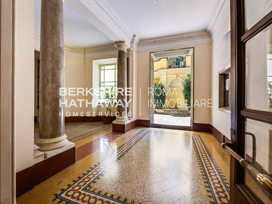 Immagine 48 di Appartamento in affitto  in Piazza Cavour 1 a Roma