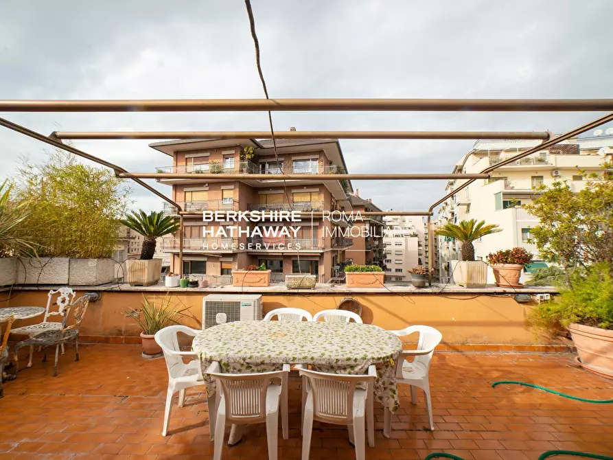 Immagine 27 di Villa in vendita  in Agordat a Roma