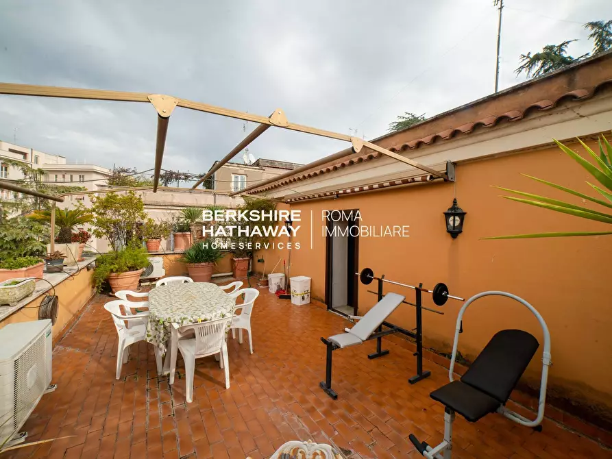 Immagine 30 di Villa in vendita  in Agordat a Roma