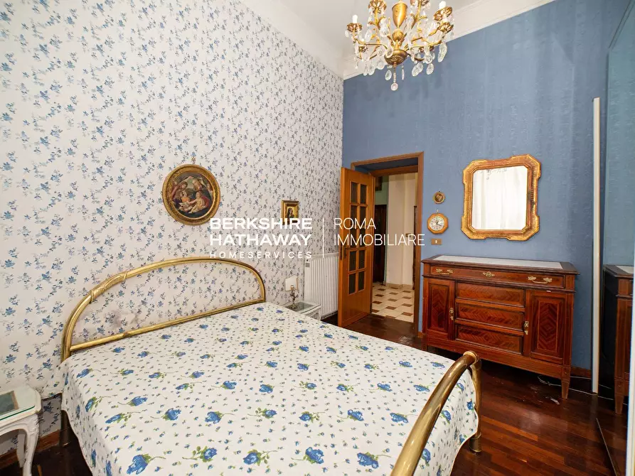 Immagine 41 di Villa in vendita  in Agordat a Roma