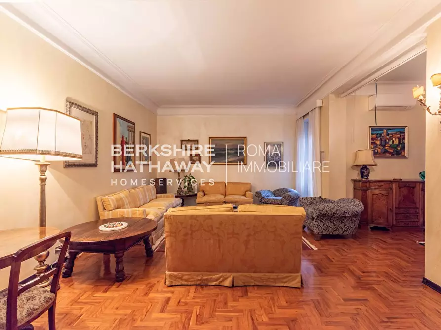 Immagine 6 di Appartamento in vendita  in Reggio Emilia a Roma