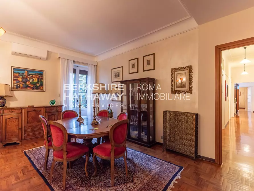 Immagine 7 di Appartamento in vendita  in Reggio Emilia a Roma