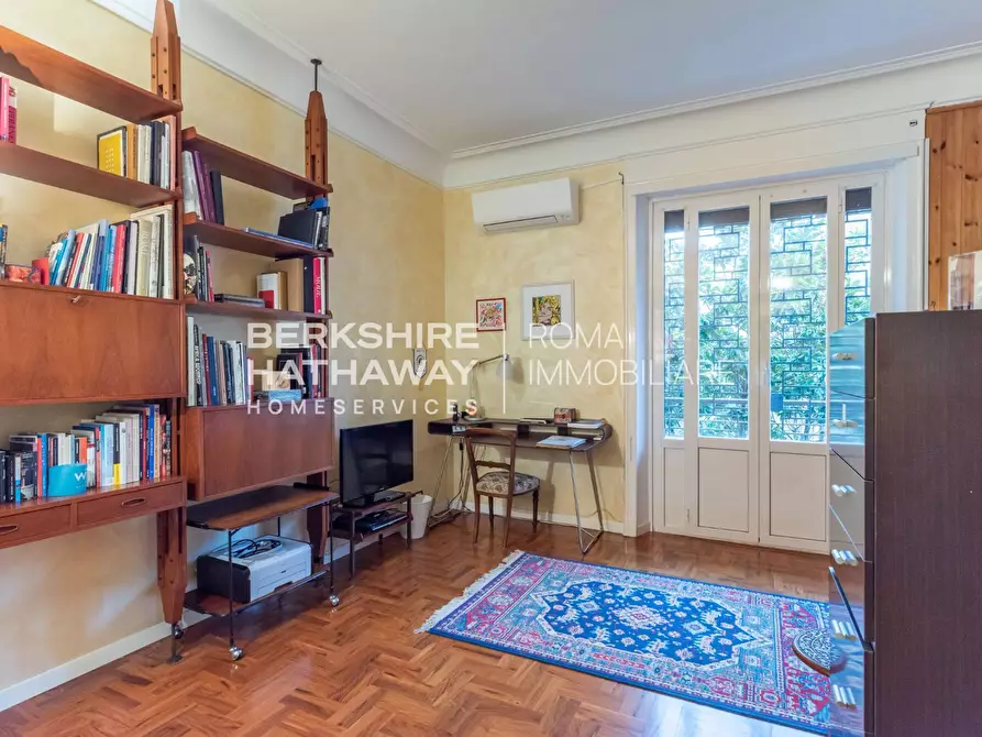 Immagine 25 di Appartamento in vendita  in Reggio Emilia a Roma