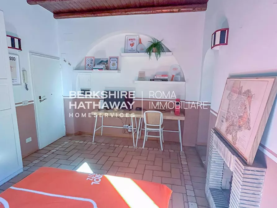 Immagine 3 di Appartamento in vendita  in Via Giulia 1 a Roma