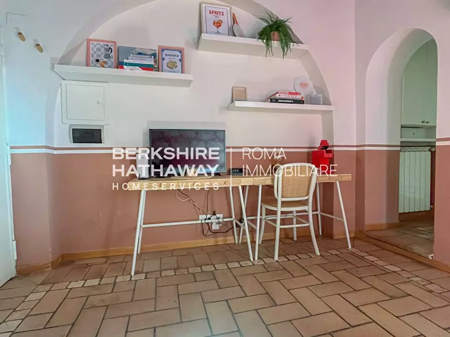 Immagine 9 di Appartamento in vendita  in Via Giulia 1 a Roma