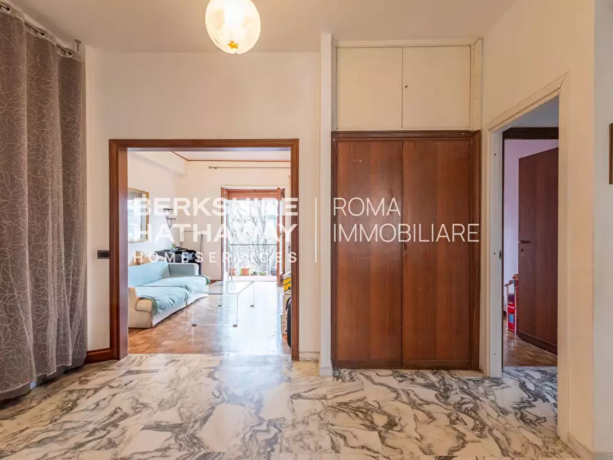 Immagine 15 di Appartamento in vendita  in Via Dante De Blasi 1 a Roma