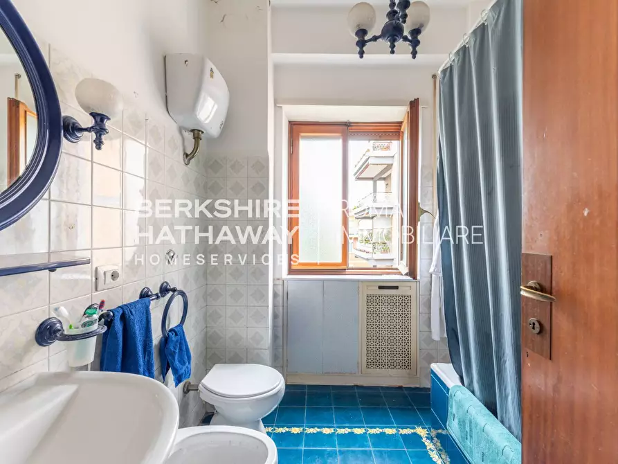 Immagine 26 di Appartamento in vendita  in Via Dante De Blasi 1 a Roma