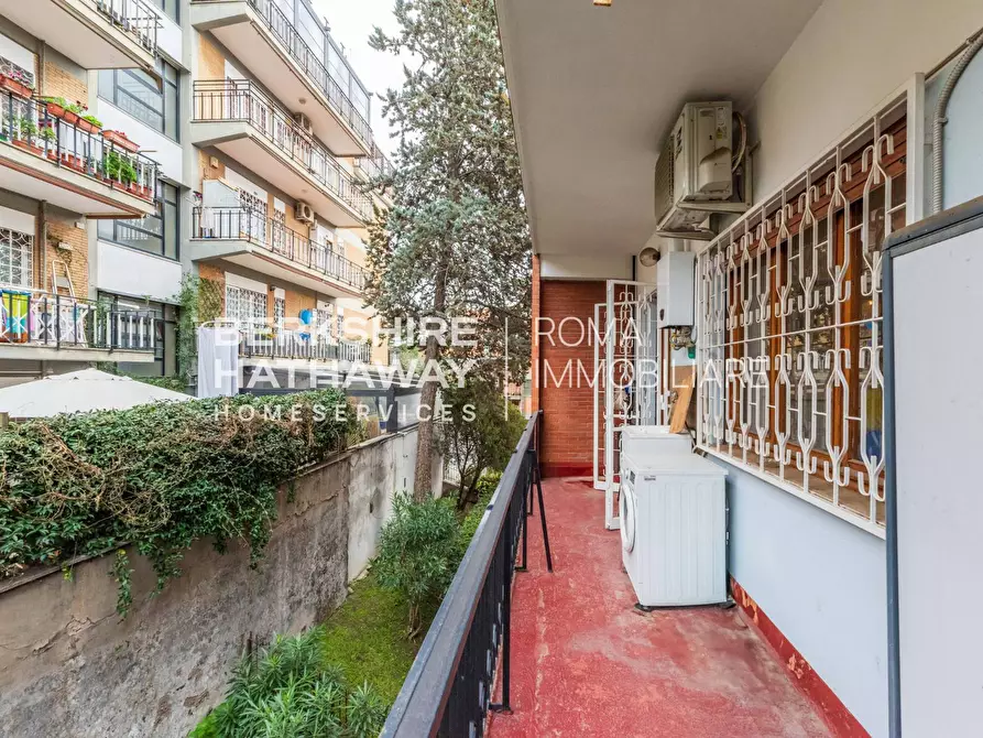 Immagine 29 di Appartamento in vendita  in Via Dante De Blasi 1 a Roma