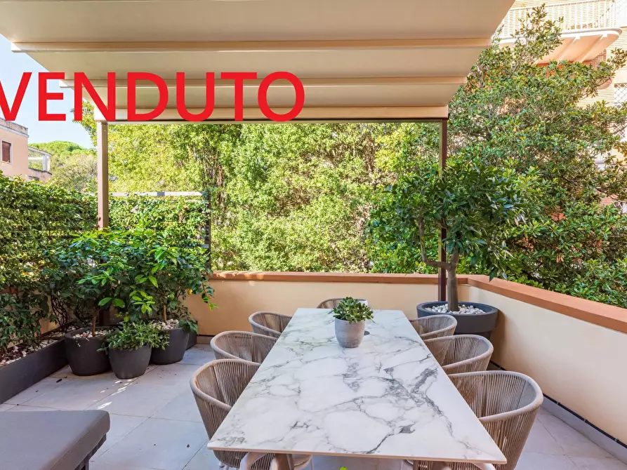 Immagine 1 di Appartamento in vendita  in Adige a Roma