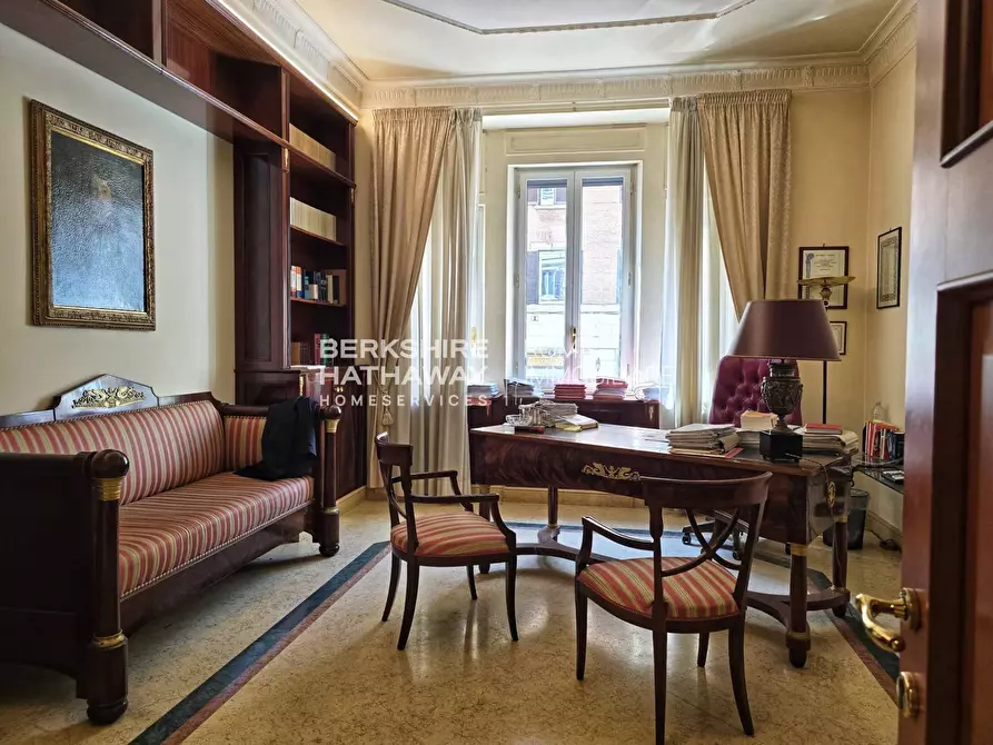 Immagine 14 di Appartamento in vendita  in Chiana a Roma