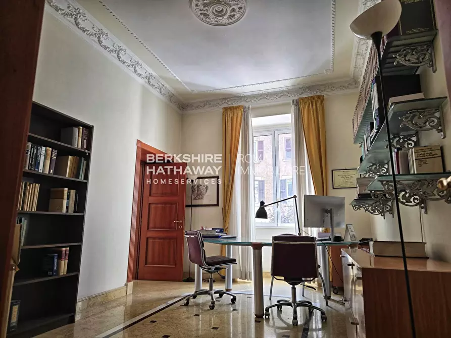 Immagine 20 di Appartamento in vendita  in Chiana a Roma