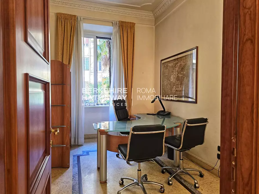 Immagine 23 di Appartamento in vendita  in Chiana a Roma