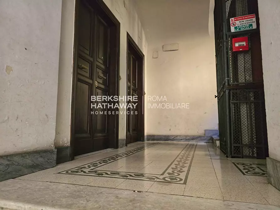 Immagine 27 di Appartamento in vendita  in Chiana a Roma