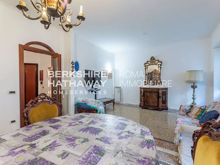 Immagine 4 di Appartamento in vendita  in Via Giuseppe Mantellini 1 a Roma