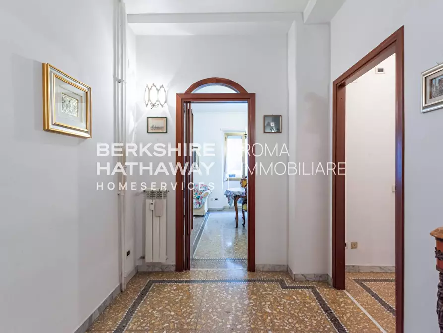 Immagine 5 di Appartamento in vendita  in Via Giuseppe Mantellini 1 a Roma