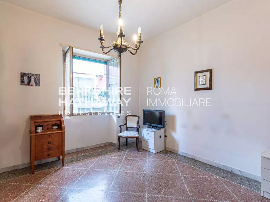 Immagine 11 di Appartamento in vendita  in Via Giuseppe Mantellini 1 a Roma