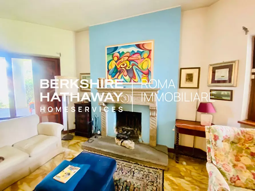 Immagine 21 di Villa in vendita  in Via Alida Valli a Roma