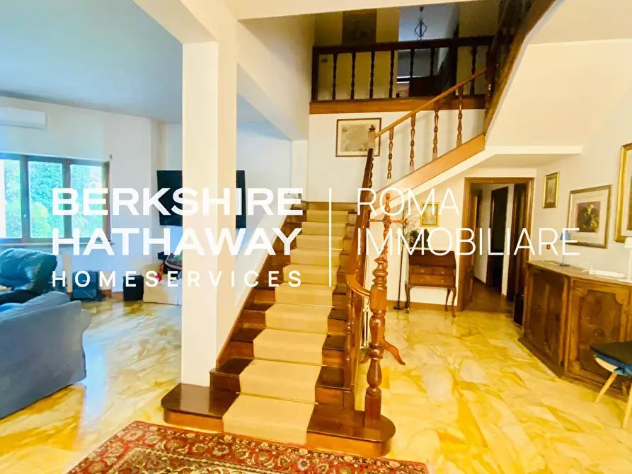 Immagine 36 di Villa in vendita  in Via Alida Valli a Roma