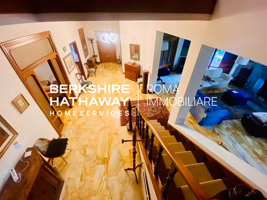 Immagine 37 di Villa in vendita  in Via Alida Valli a Roma