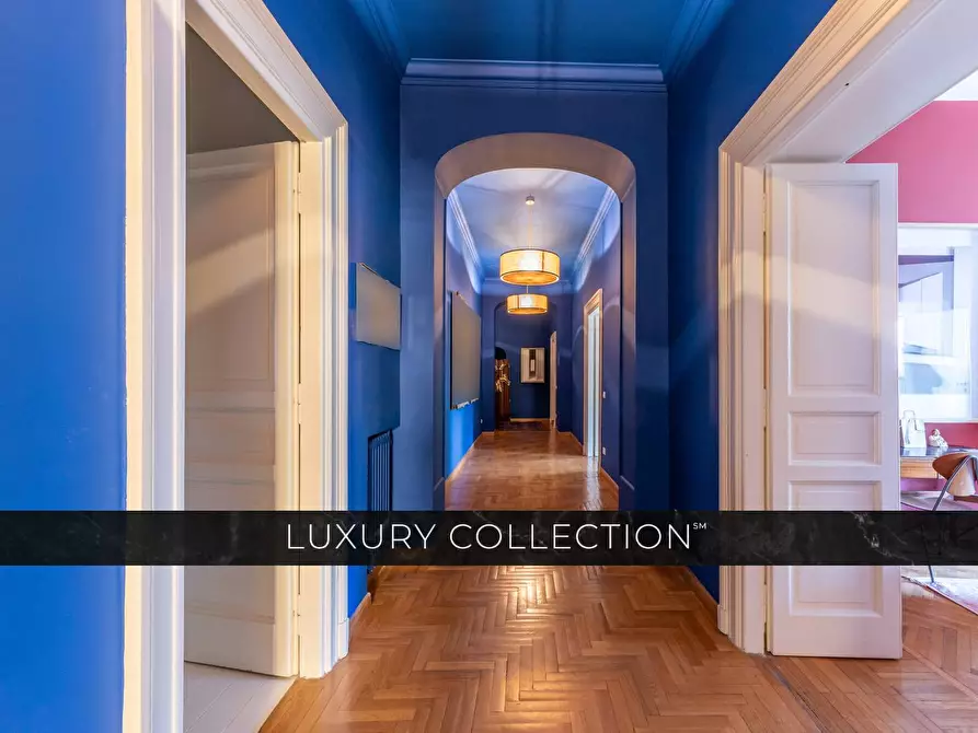 Immagine 1 di Appartamento in vendita  in Piazza Farnese 1 a Roma