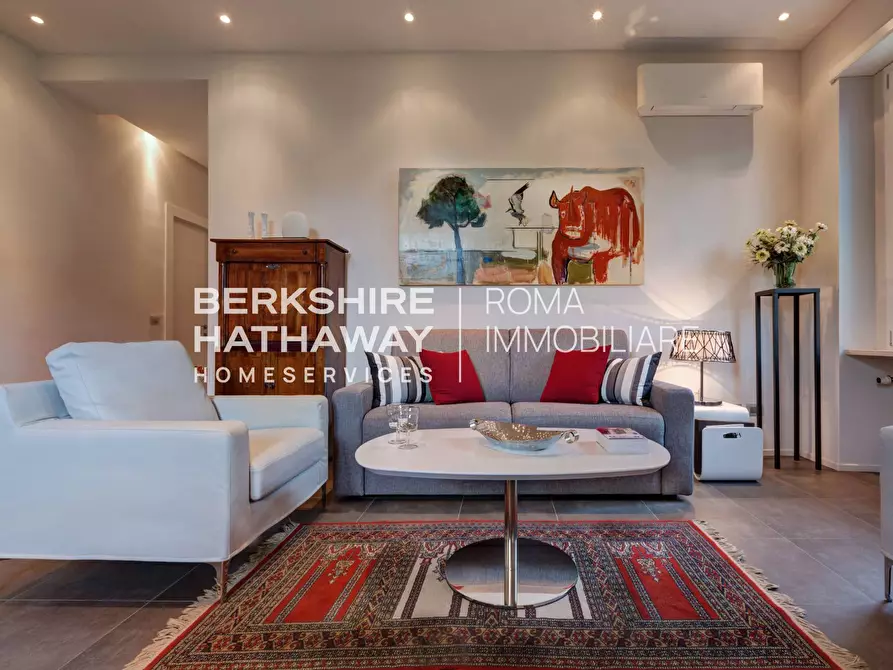 Immagine 22 di Villa in vendita  in Via Appia Antica 1 a Roma