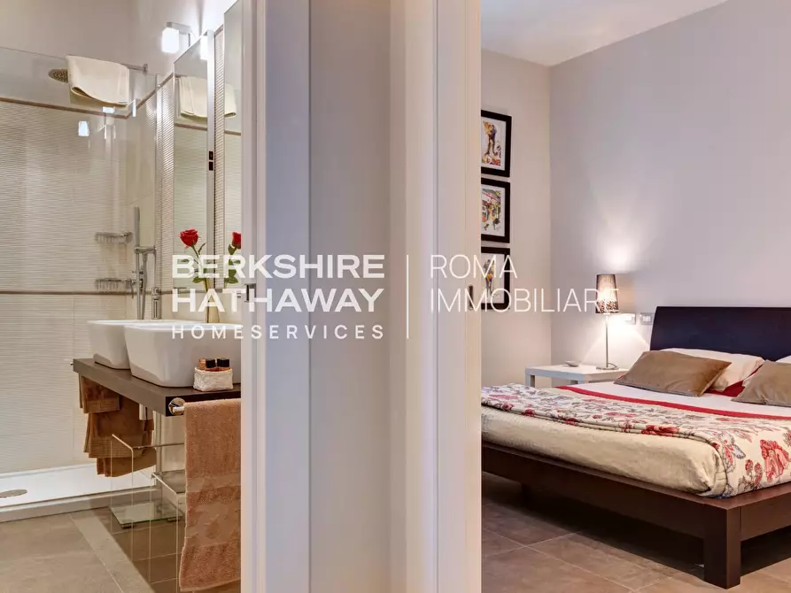 Immagine 41 di Villa in vendita  in Via Appia Antica 1 a Roma