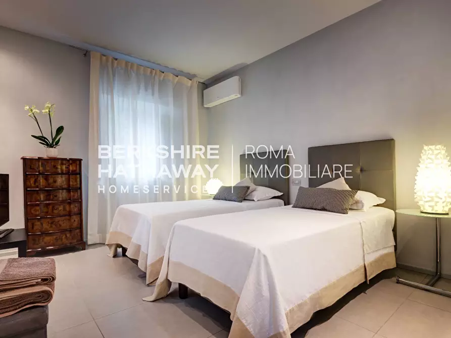 Immagine 46 di Villa in vendita  in Via Appia Antica 1 a Roma