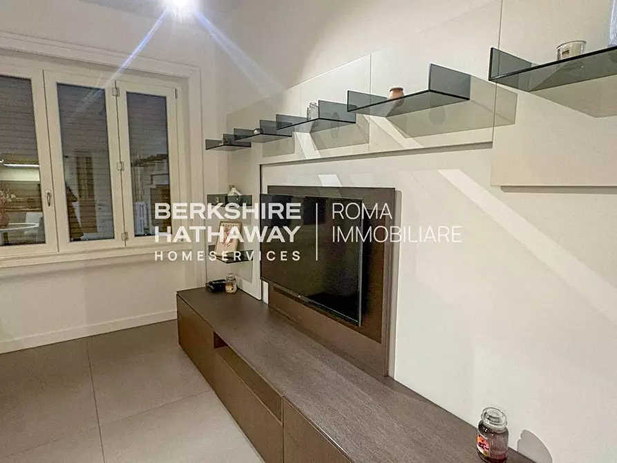 Immagine 2 di Appartamento in affitto  in Viale Angelico 1 a Roma