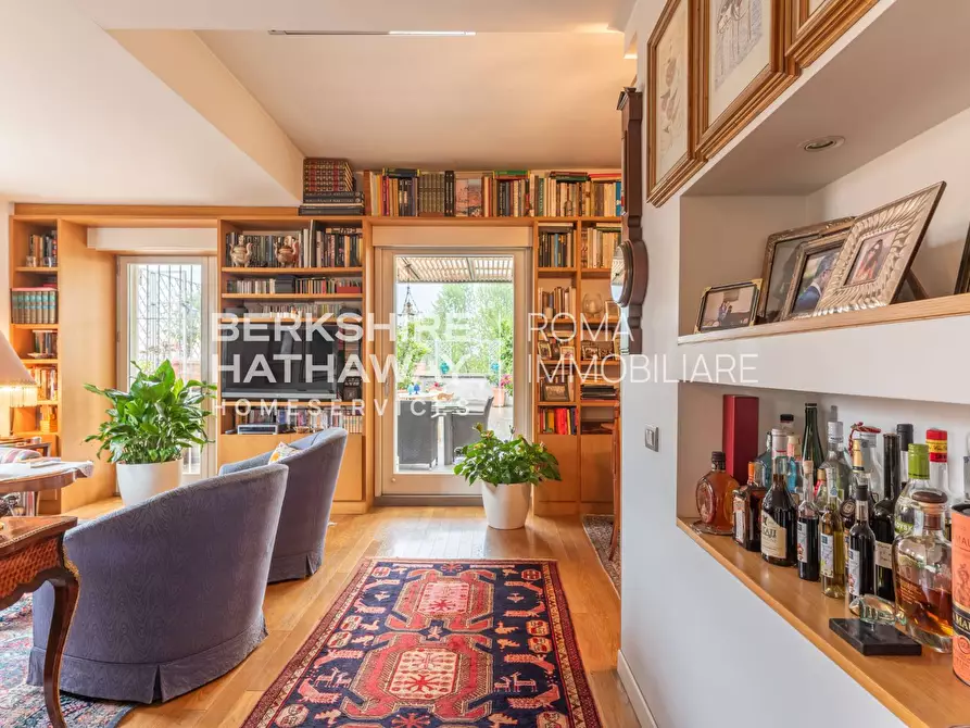 Immagine 19 di Appartamento in vendita  in Via Ugo de Carolis a Roma