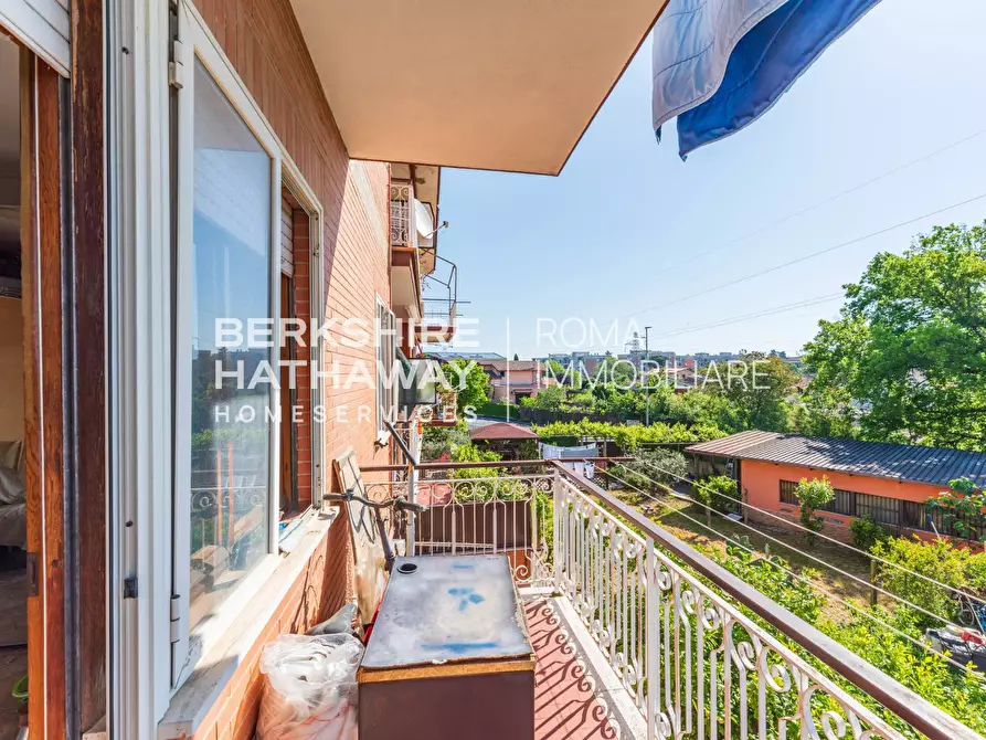 Immagine 18 di Appartamento in vendita  in Via Della Stazione Di Ottavia 1 a Roma