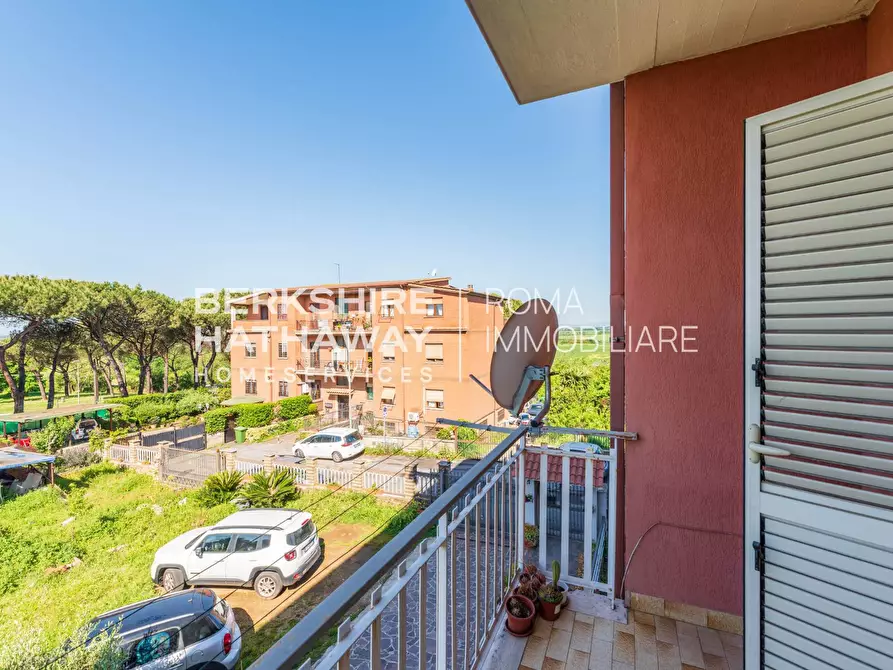 Immagine 23 di Appartamento in vendita  in Via Della Stazione Di Ottavia 1 a Roma