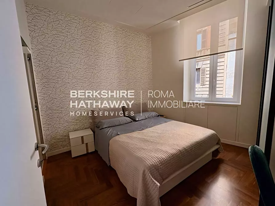 Immagine 8 di Appartamento in affitto  in Via Di San Basilio 1 a Roma