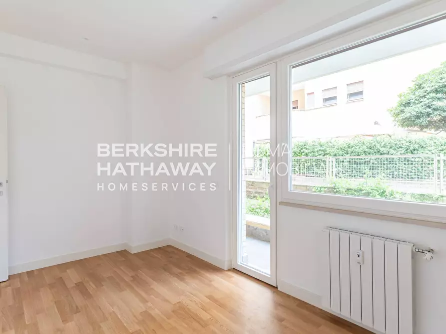 Immagine 19 di Appartamento in vendita  in Via Vincenzo Tizzani a Roma