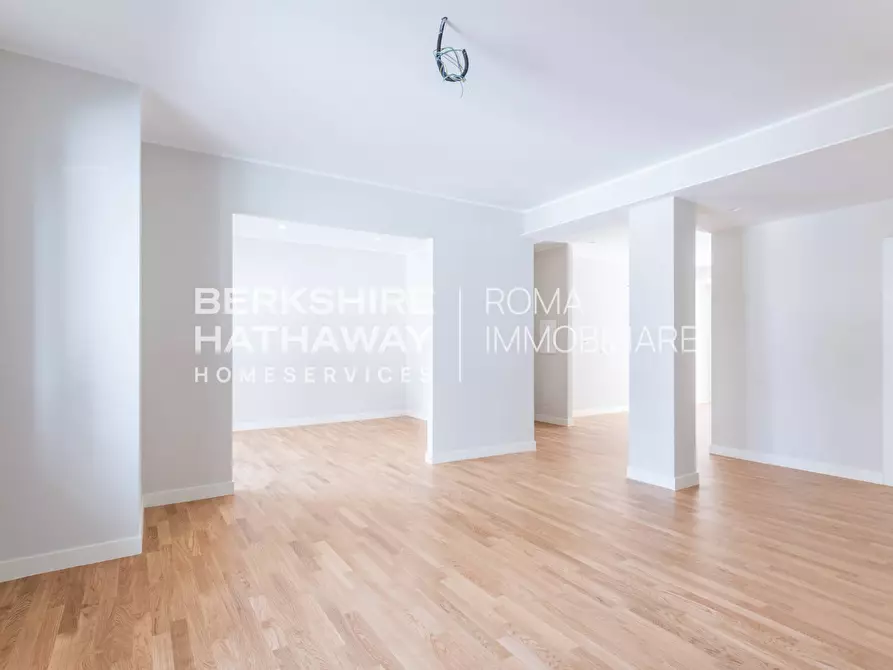 Immagine 6 di Appartamento in vendita  in Vincenzo Tizzani 18 a Roma