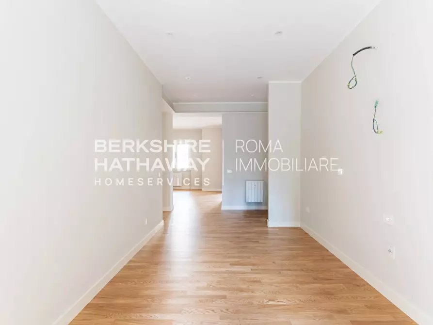 Immagine 14 di Appartamento in vendita  in Vincenzo Tizzani 18 a Roma