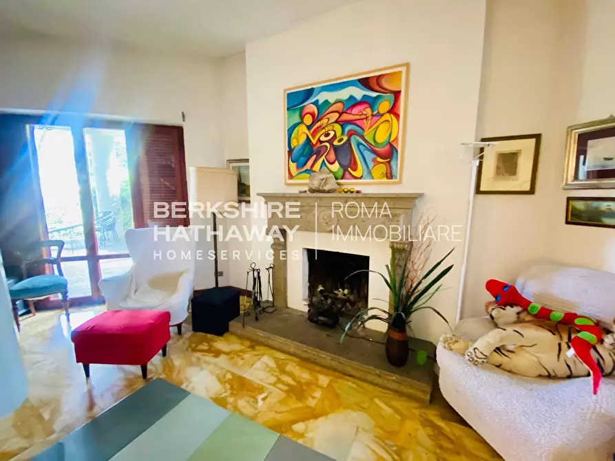 Immagine 19 di Villa in vendita  in Via Alida Valli a Roma