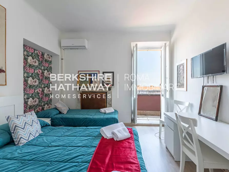 Immagine 3 di Appartamento in vendita  in Piazza Fiume 1 a Roma