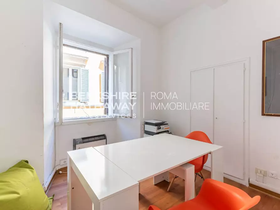 Immagine 24 di Appartamento in vendita  in Via del Pantheon a Roma