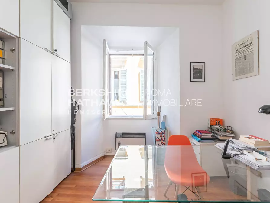 Immagine 29 di Appartamento in vendita  in Via del Pantheon a Roma