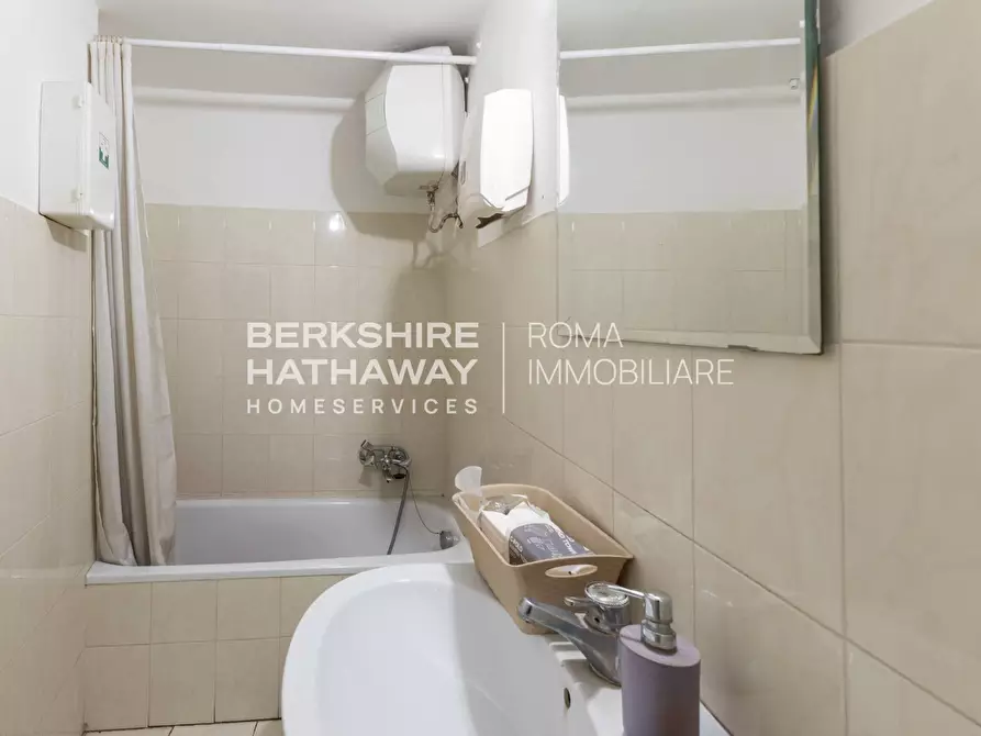 Immagine 35 di Appartamento in vendita  in Via del Pantheon a Roma