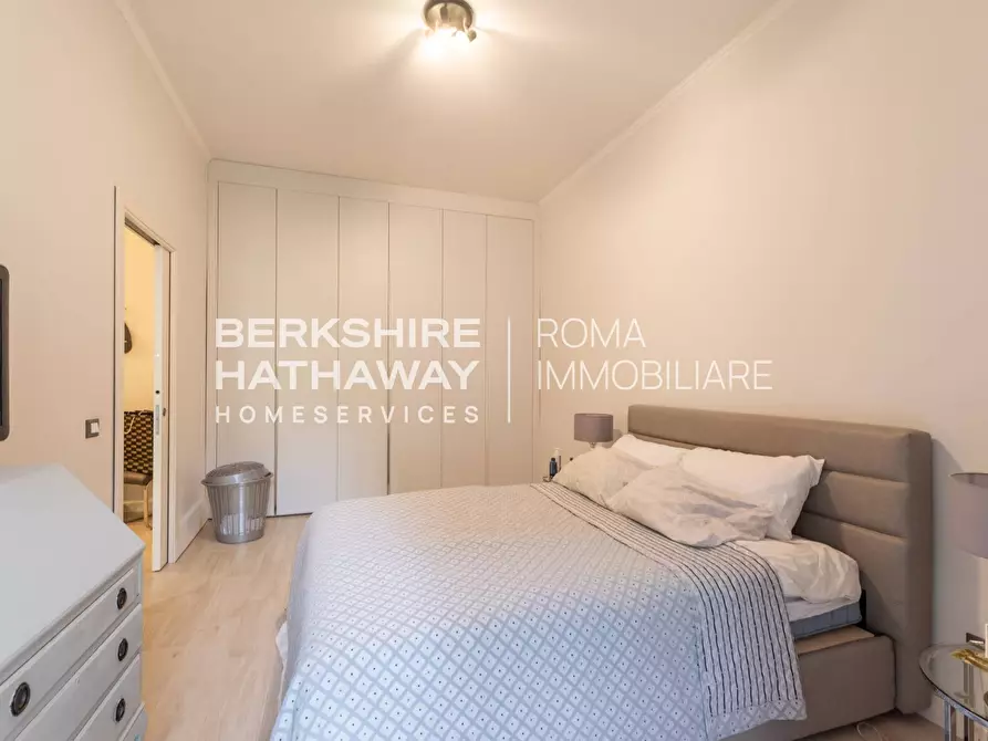 Immagine 8 di Appartamento in vendita  in Via Vittorio Veneto 1 a Roma